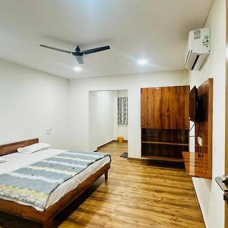 Patel Hotel & Guest House Shanor Buitenkant foto