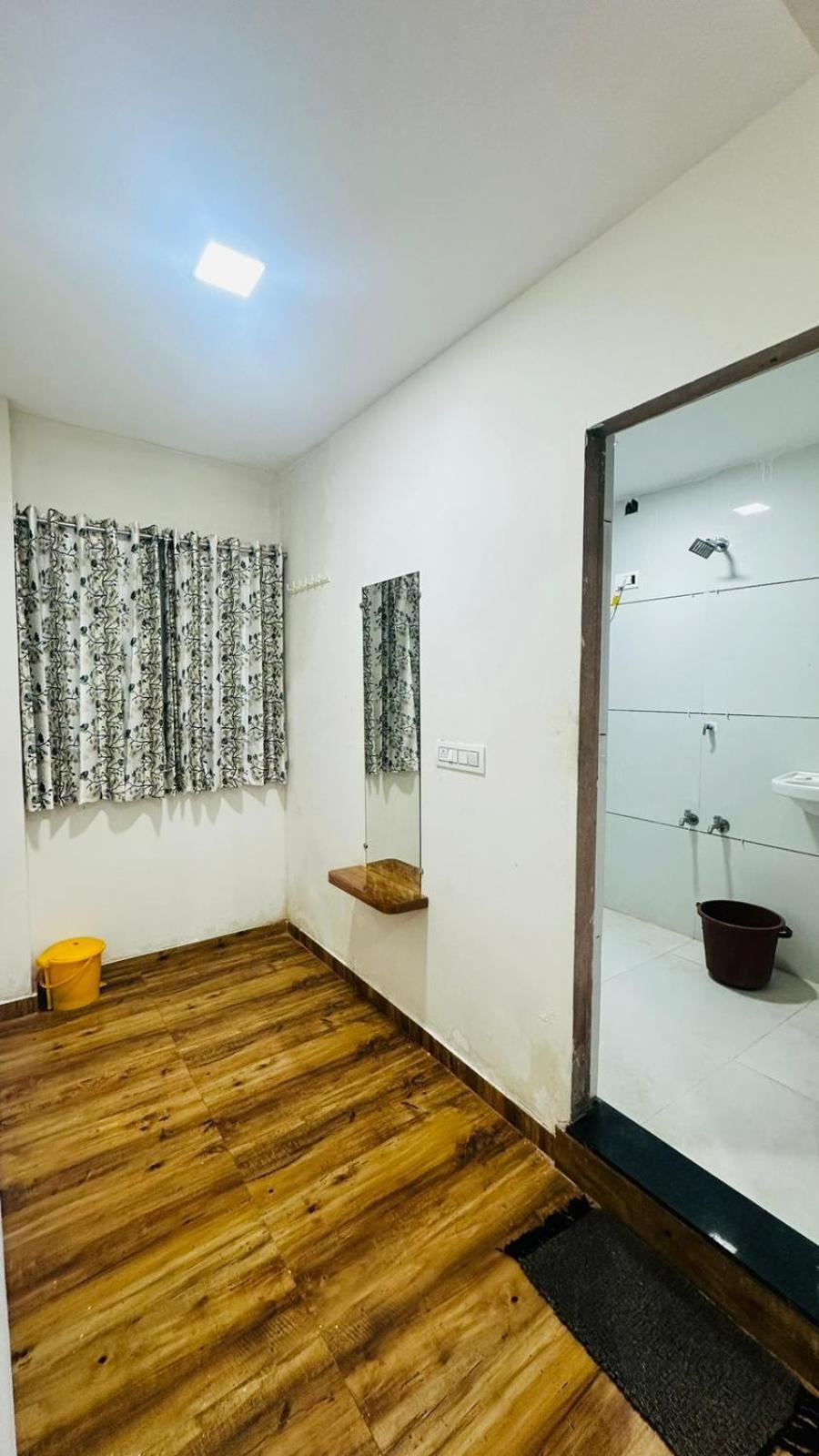Patel Hotel & Guest House Shanor Buitenkant foto